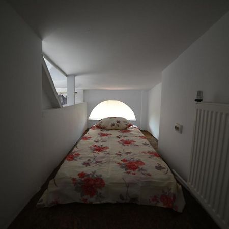 Apartament In Vila Secession Oradea Exterior foto
